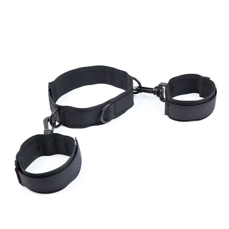 OHMAMA FETISH - NYLON-HANDSCHELLEN UND HALSBAND
