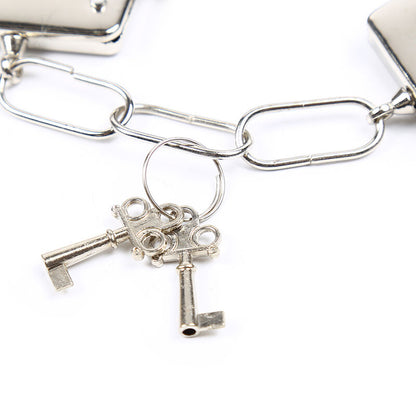 OHMAMA FETISH - MIT SAMT GEFÜTTERTE HANDGELENKMANSCHETTEN AUS METALL