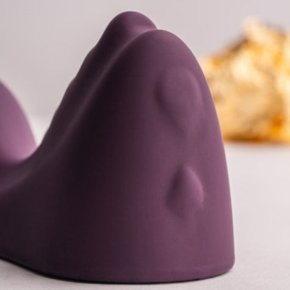 ROCKS- OFF - RUBY GLOW PURPLE SIT-ON VIBRATOR